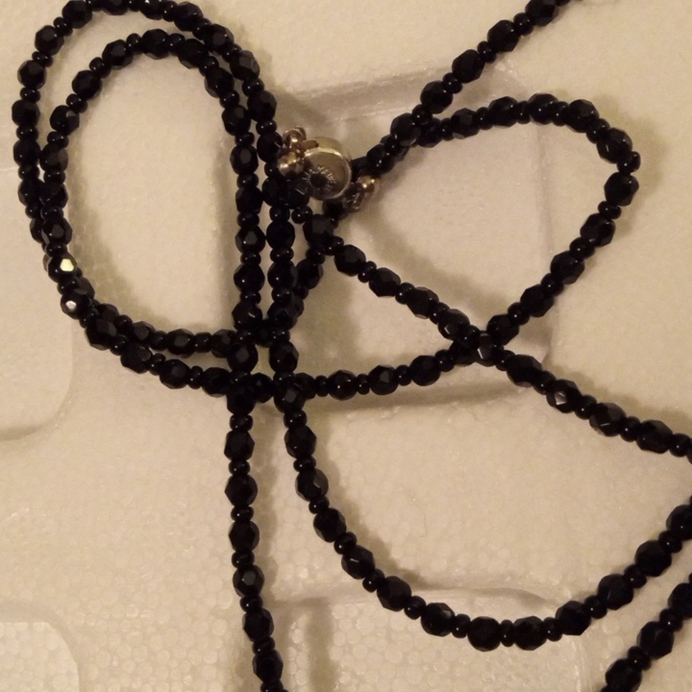 Austrian Glass Black Beaded Necklace 26" - Picture 4 of 4